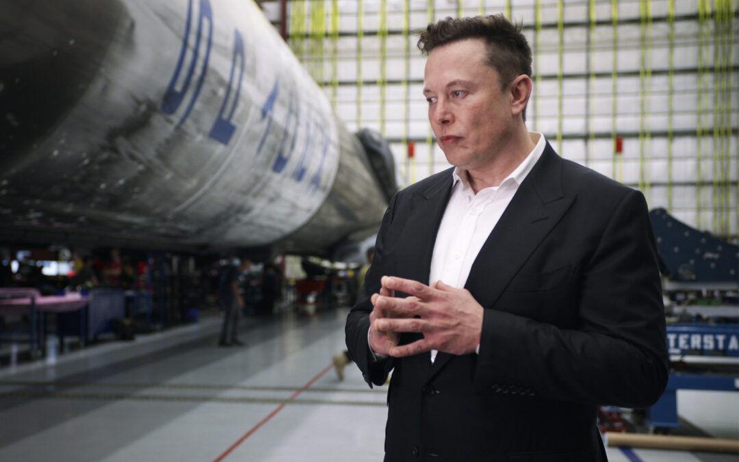 Elon Musk podría convertirse hoy mismo en el nuevo CEO de Twitter