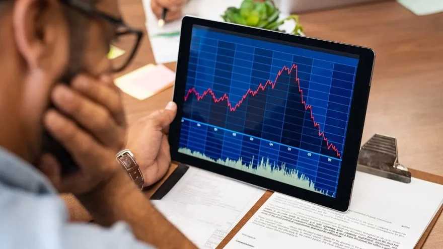 Caen las criptomonedas un 14% a raíz de una investigación a Binance