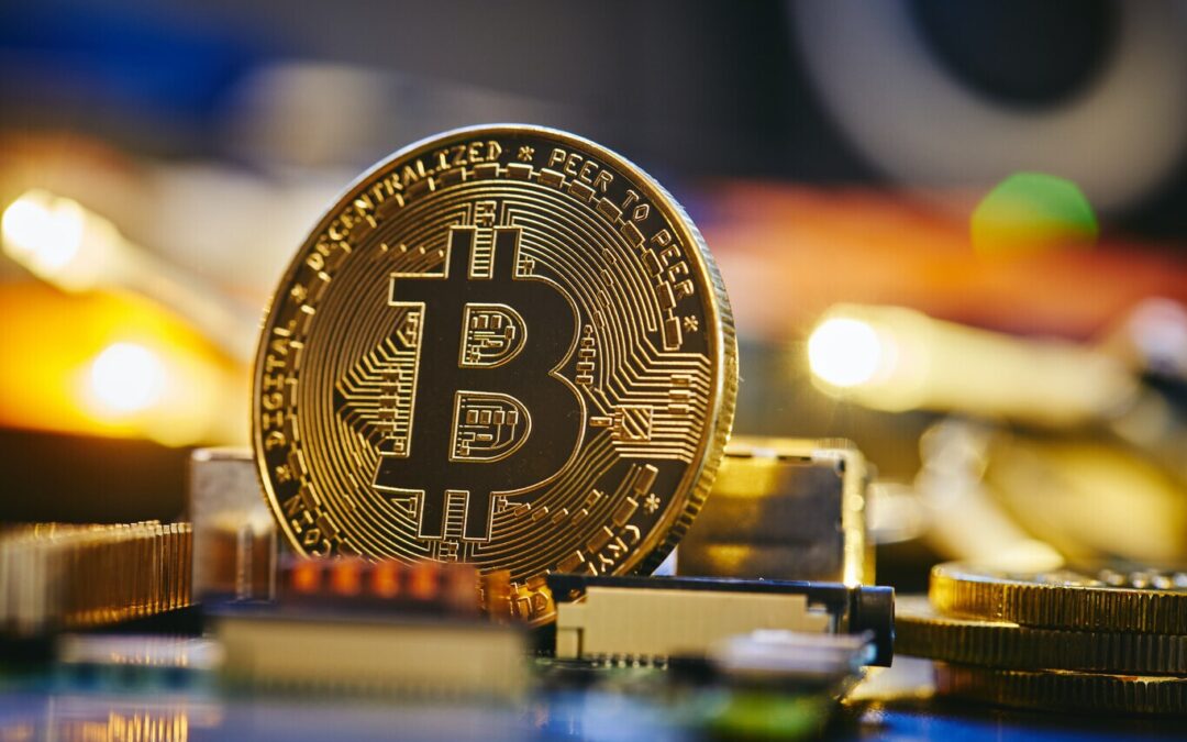 Bitcoin cae 0,8 por ciento y arrastra a las otras criptomonedas