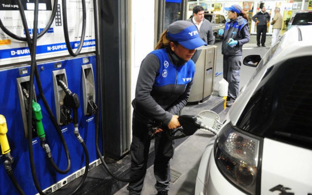 Cae el acuerdo de precios en naftas: se prevén subas por encima del 4 por ciento