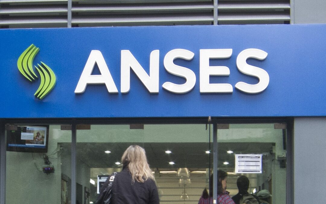 TRABAJADORES Y JUBILADOS YA OBTUVIERON MÁS DE 2 MILLONES DE CRÉDITOS ANSES